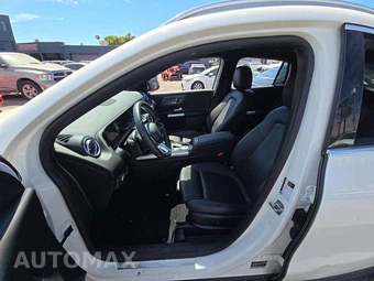 2025 Mercedes-Benz GLA 250 - miniatura 6