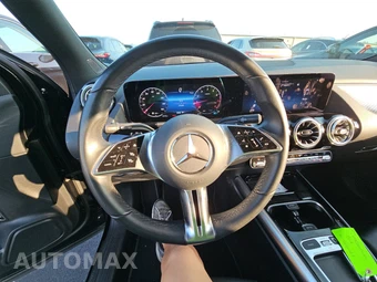 2025 Mercedes-Benz GLA 250 - miniatura 16