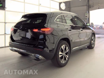 2025 Mercedes-Benz GLA 250 - miniatura 5