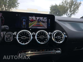 2025 Mercedes-Benz GLA 250 - miniatura 10