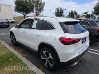 2025 Mercedes-Benz GLA 250 - miniatura 2