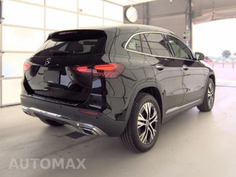 2025 Mercedes-Benz GLA 250 - miniatura 5