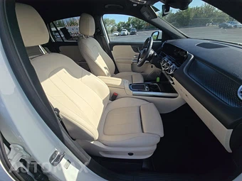 2025 Mercedes-Benz GLA 250 - miniatura 14