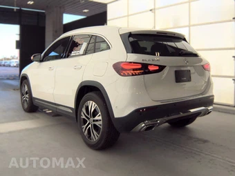 2025 Mercedes-Benz GLA 250 - miniatura 8
