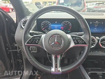 2025 Mercedes-Benz GLA 250 - miniatura 16