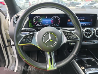 2025 Mercedes-Benz GLA 250 - miniatura 16