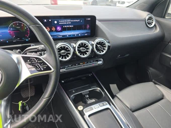 2025 Mercedes-Benz GLA 250 - miniatura 17