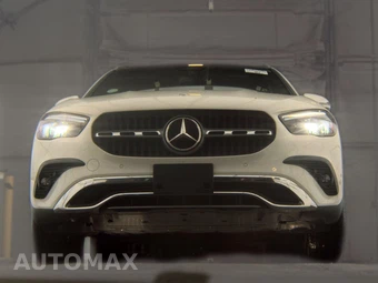 2025 Mercedes-Benz GLA 250 - miniatura 3