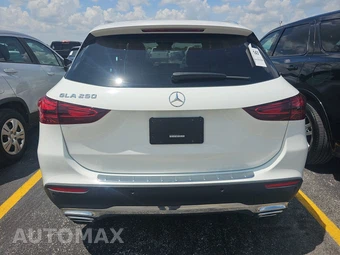 2025 Mercedes-Benz GLA 250 - miniatura 5