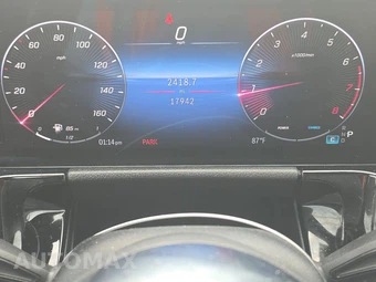 2025 Mercedes-Benz GLA 250 - miniatura 12
