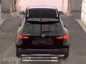 2025 Mercedes-Benz GLA 250 - miniatura 5
