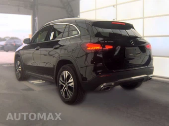 2025 Mercedes-Benz GLA 250 - miniatura 6