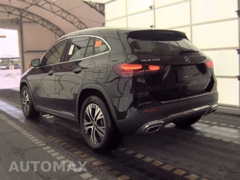 2025 Mercedes-Benz GLA 250 - miniatura 6