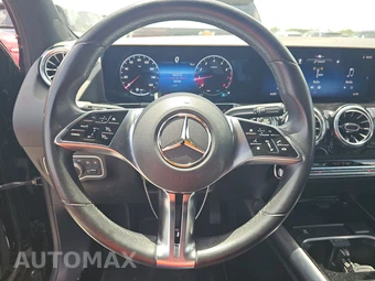2025 Mercedes-Benz GLA 250 - miniatura 16