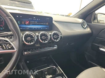 2025 Mercedes-Benz GLA 250 - miniatura 17