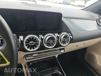 2025 Mercedes-Benz GLA 250 - miniatura 16