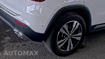 2025 Mercedes-Benz GLA 250 - miniatura 9