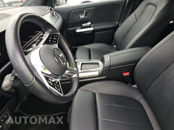 2025 Mercedes-Benz GLA 250 - miniatura 13