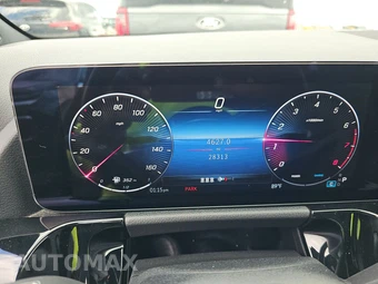 2025 Mercedes-Benz GLA 250 - miniatura 18