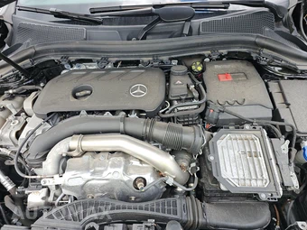 2025 Mercedes-Benz GLA 250 - miniatura 22
