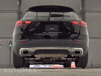 2025 Mercedes-Benz GLA 250 - miniatura 7