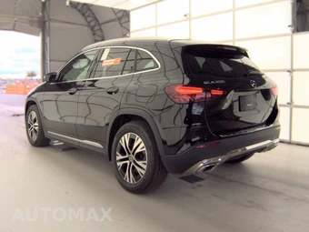 2025 Mercedes-Benz GLA 250 - miniatura 8