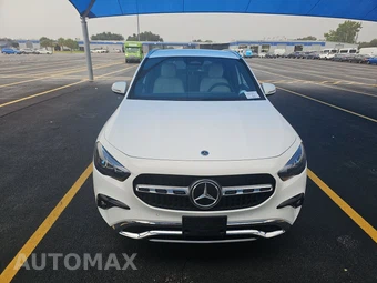 2025 Mercedes-Benz GLA 250 - miniatura 2