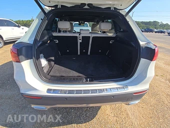 2025 Mercedes-Benz GLA 250 - miniatura 17