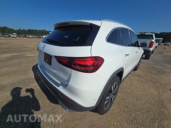 2025 Mercedes-Benz GLA 250 - miniatura 4