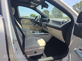 2025 Mercedes-Benz GLA 250 - miniatura 8