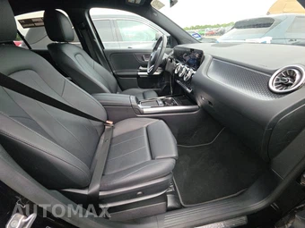 2025 Mercedes-Benz GLA 250 - miniatura 14