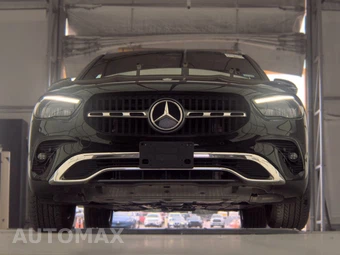 2025 Mercedes-Benz GLA 250 - miniatura 3