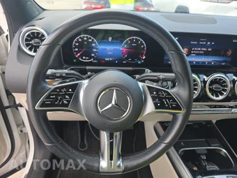 2025 Mercedes-Benz GLA 250 - miniatura 16