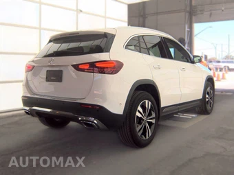 2025 Mercedes-Benz GLA 250 - miniatura 5