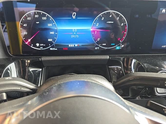 2025 Mercedes-Benz GLA 250 - miniatura 12