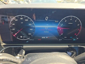 2025 Mercedes-Benz GLA 250 - miniatura 12