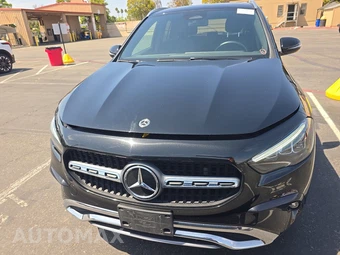 2025 Mercedes-Benz GLA 250 - miniatura 2