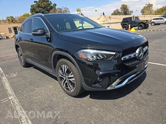 2025 Mercedes-Benz GLA 250 - miniatura 3
