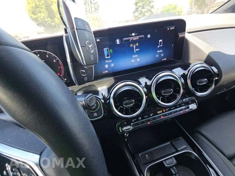 2025 Mercedes-Benz GLA 250 – miniatura 5