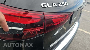 2025 Mercedes-Benz GLA 250 - miniatura 20