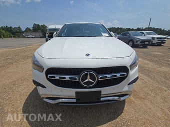 2025 Mercedes-Benz GLA 250 - miniatura 2