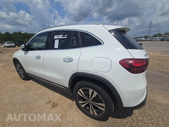 2025 Mercedes-Benz GLA 250 - miniatura 6