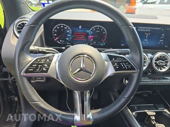 2025 Mercedes-Benz GLA 250 - miniatura 16