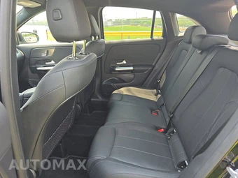 2025 Mercedes-Benz GLA 250 - miniatura 19