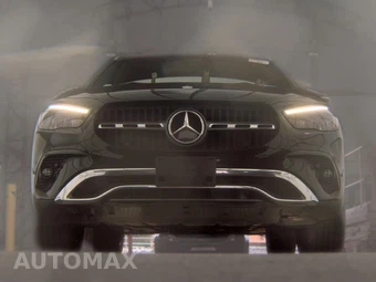2025 Mercedes-Benz GLA 250 - miniatura 3
