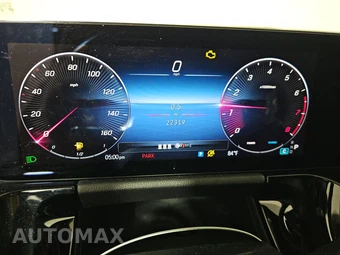 2025 Mercedes-Benz GLA 250 - miniatura 12