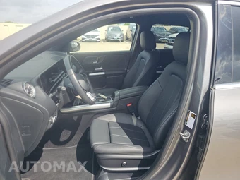 2025 Mercedes-Benz GLA 250 – miniatura 7