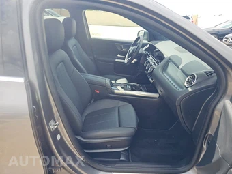 2025 Mercedes-Benz GLA 250 – miniatura 8