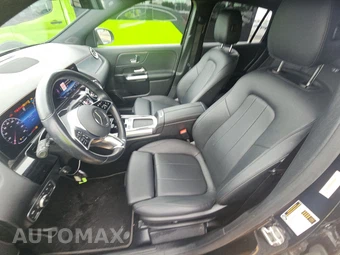 2025 Mercedes-Benz GLA 250 - miniatura 7