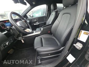 2025 Mercedes-Benz GLA 250 - miniatura 7
